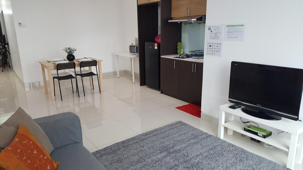 D'Kroll Vega Residensi Cyberjaya 1 Bedroom Suite Bagian luar foto